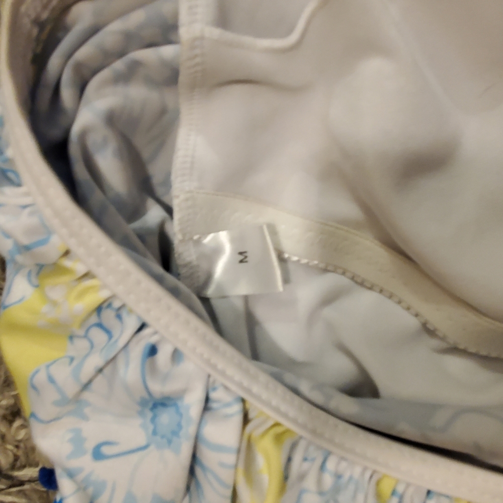 Bathing suit - Picture 5 of 5